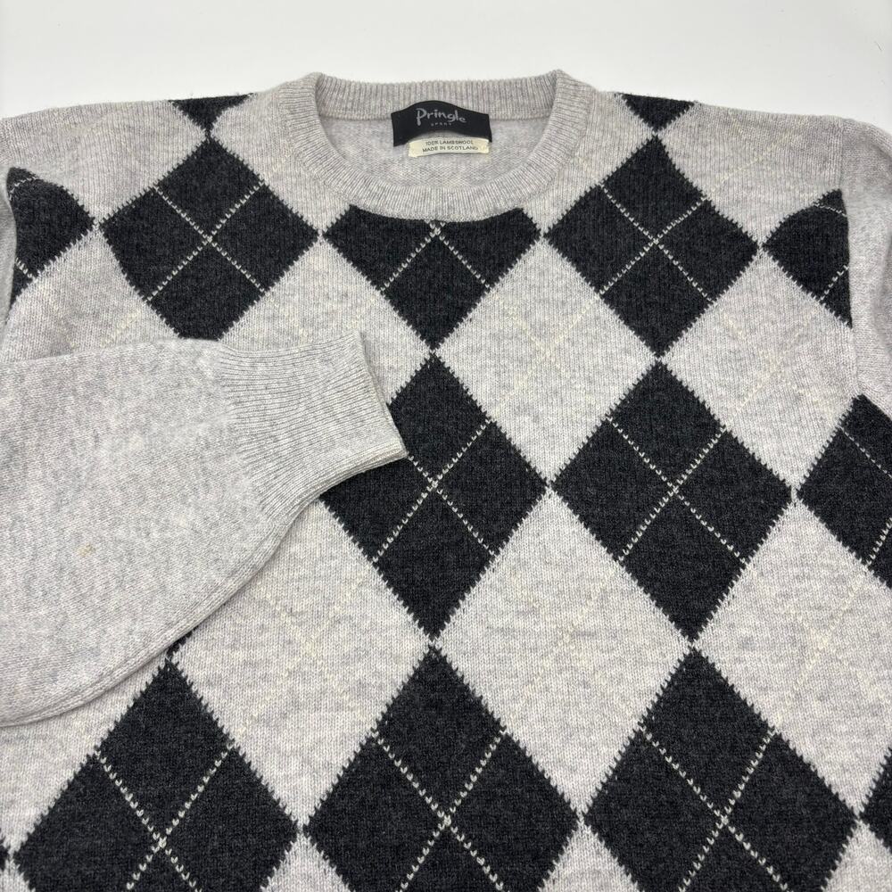 Vintage Pringle Mens Medium Gray Black Argyle Pattern 100% Lambswool Sweater